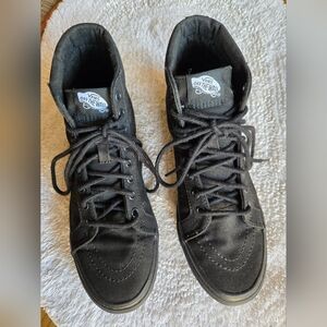 Vans Off the Wall Women's black canvas high top shoes, size 7.5 US